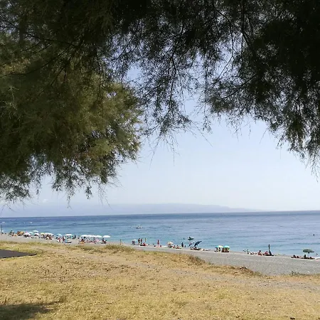 Apartment Dreams On The Sea Roccalumera